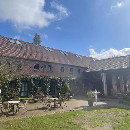 Pensionszimmer Im Fliederhof Michendorf Exterior foto